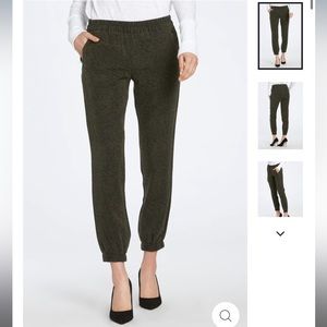 Jourdan Jogger Mid Rise 9” size XL